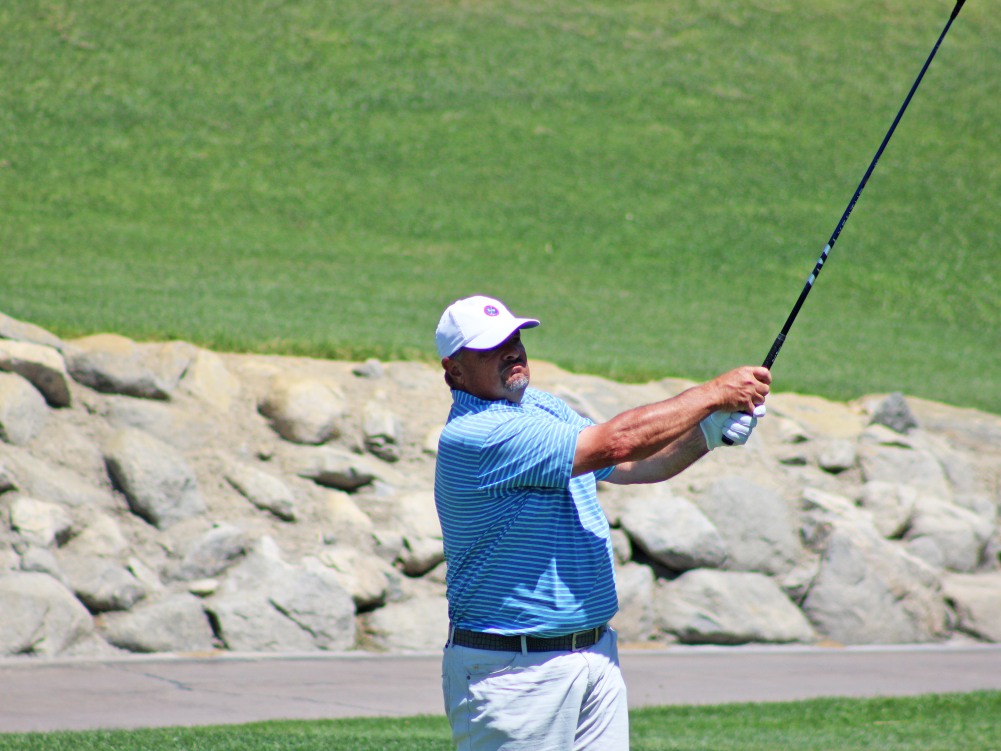 Hoops stays hot at Mission Hills